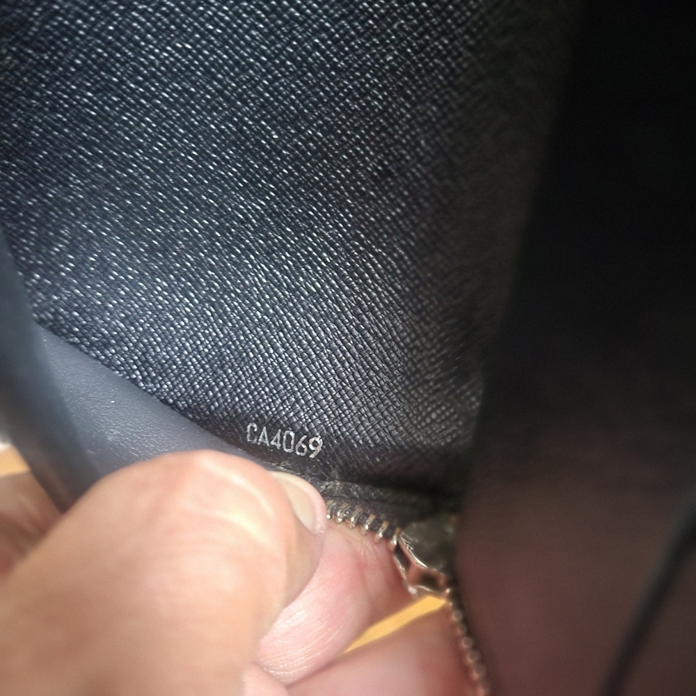 Louis Vuitton Damier Graphite Zippy Extra Large Organizer. Authentic.. - Picture 8 of 15